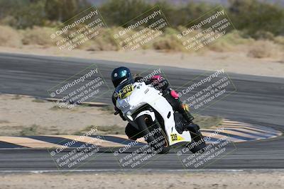 media/Nov-16-2025-Race Pace (Sun) [[8c5fa54630]]/Non Verified Riders (1st 20 Minutes)/2-Turn 10 (1010am)/